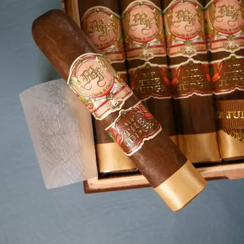My Father The Judge Grand Robusto (Open)
