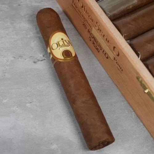 Oliva Serie O Robusto (Open)